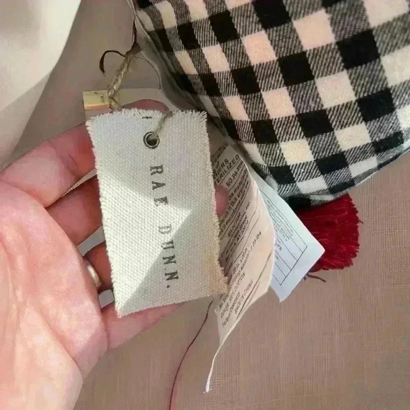 NEW Rae Dunn - Gorgeous JOY TO THE WORLD - Down Filled Accent Christmas Pillow - Picture 6 of 11